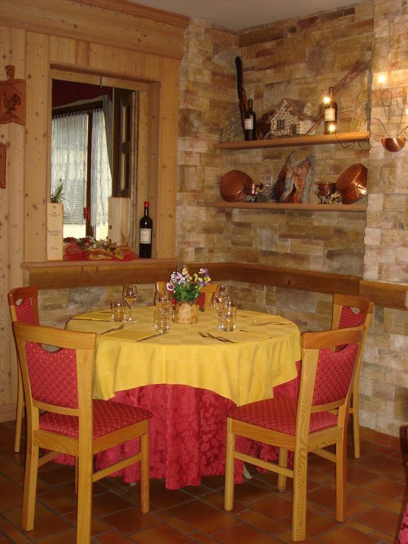 Hotel Hotel Corona Branzi
